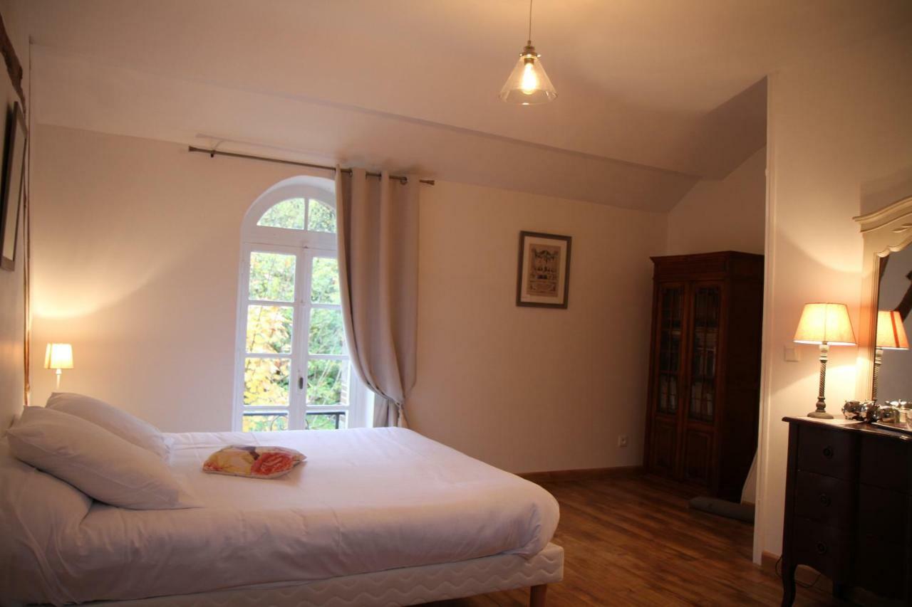 Le Domaine Du Mijarnier Bed & Breakfast Montbeugny Екстериор снимка